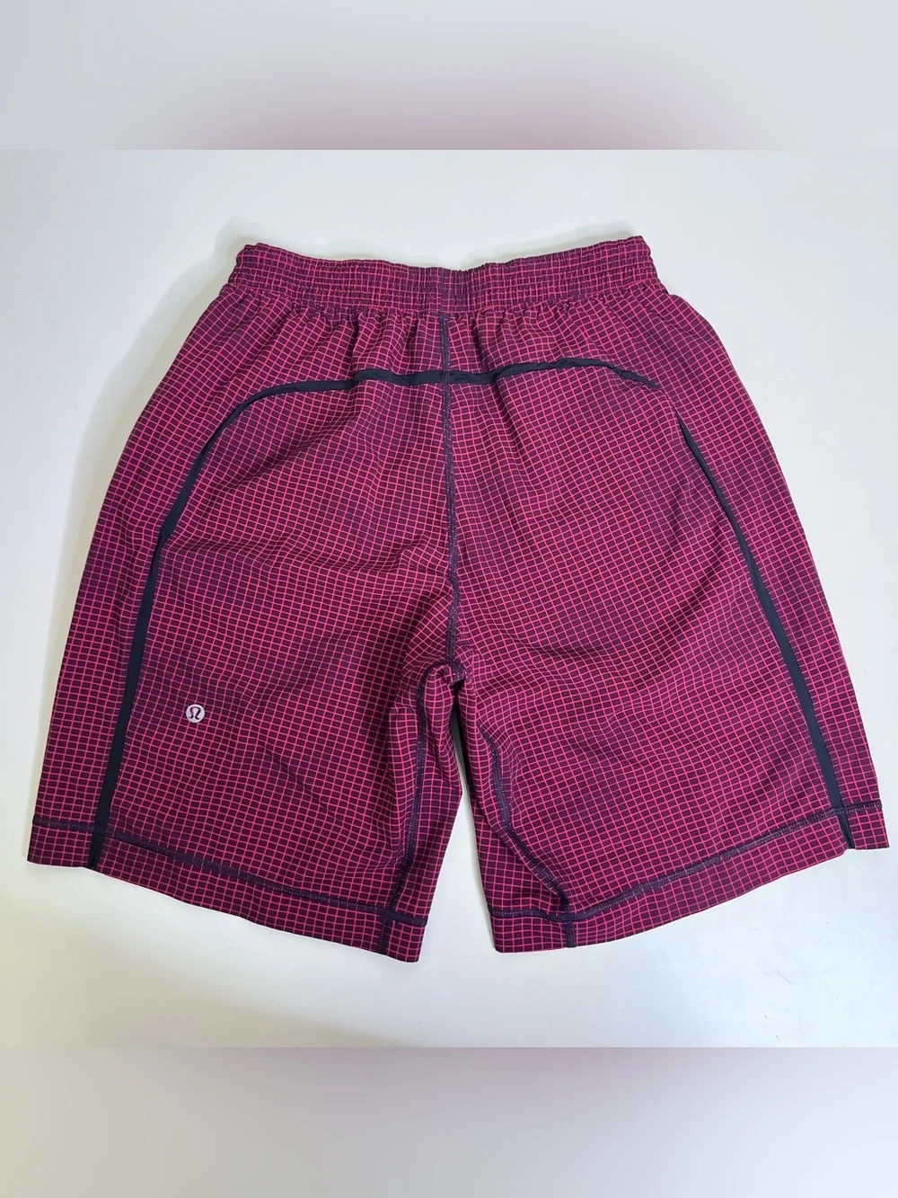 Lululemon Pace Breaker Short Men's Small Red Checker Linerless 9